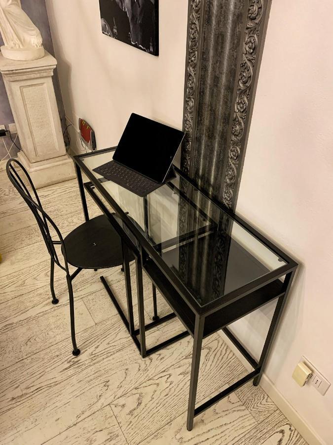 City Centre With 3 Bed Rooms Chez Claude Βερόνα Εξωτερικό φωτογραφία